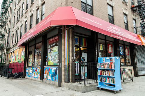 Word Up Community Bookshop/Librería Comunitaria